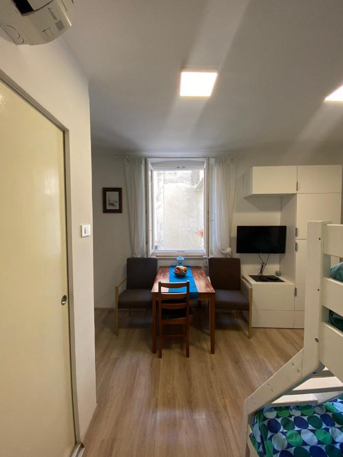 Ferienwohnung Studio Nova Piran Exterior foto